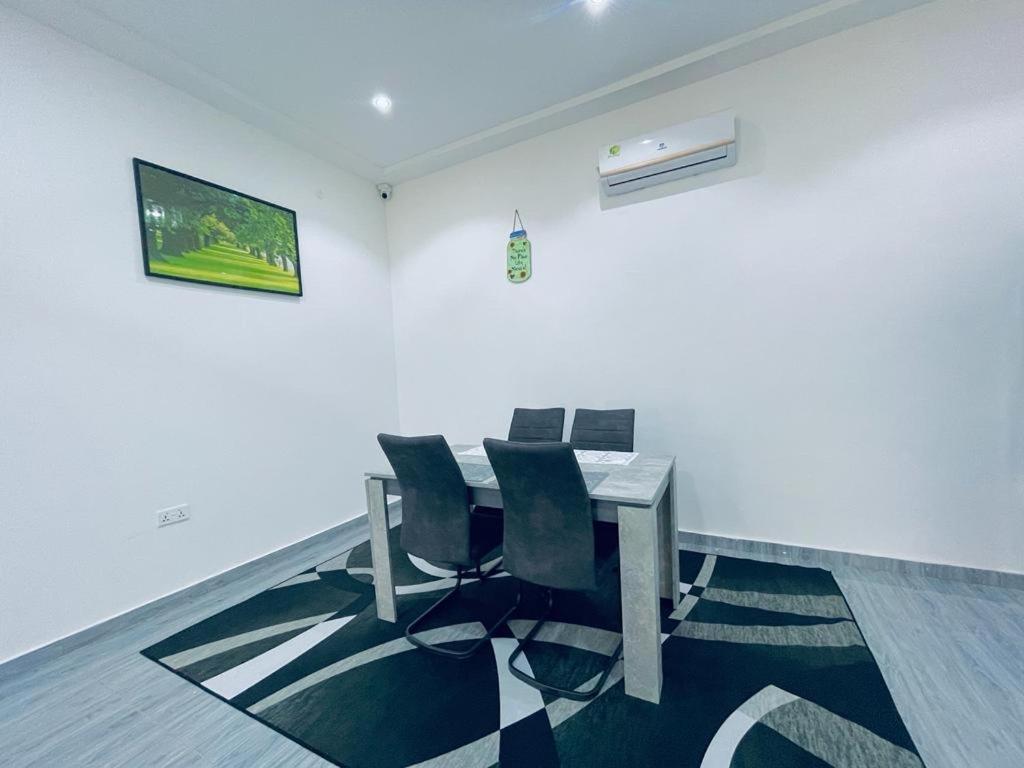 Rakka Guest House Adenta Экстерьер фото
